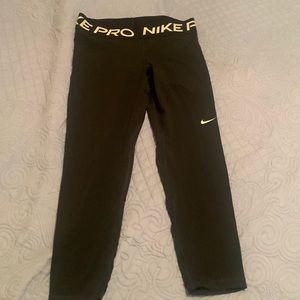 Nike Pro Dri-Fit Leggings Size M